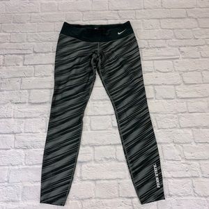 Nike Dri Fit Leggings Black Gray Medium Penn State PSU